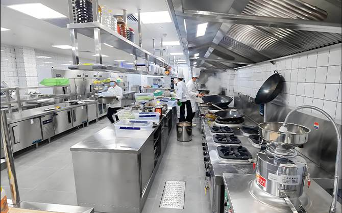 商用冰柜的維護與管理：確保食品質量的關鍵