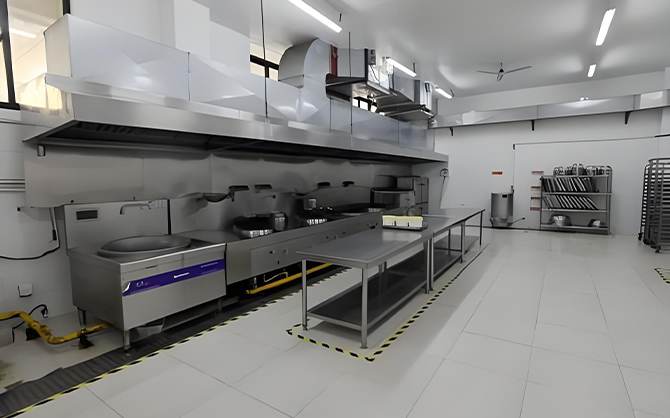 高校食堂廚房設備的節能與安全應用分析